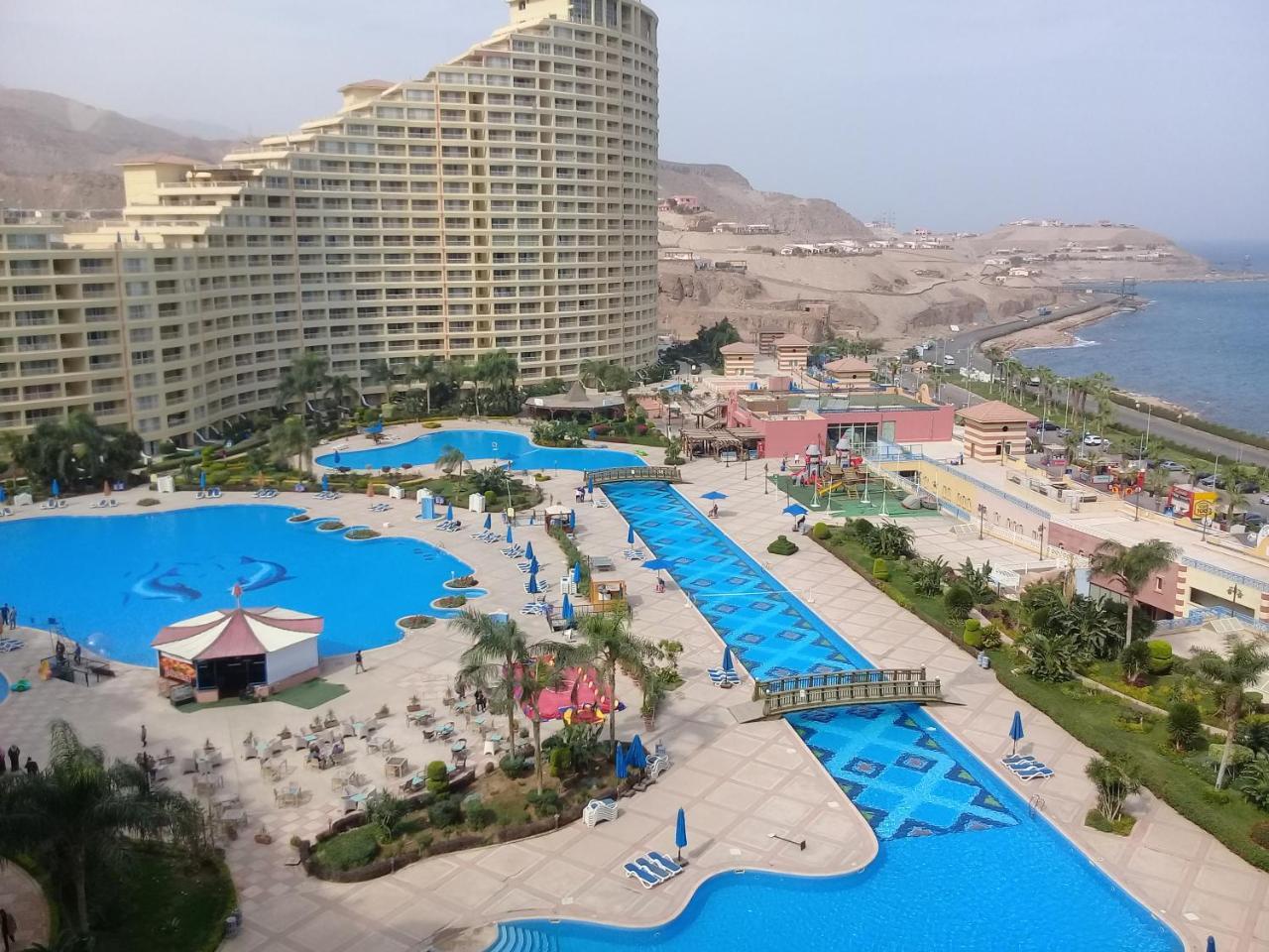 Chalet In Porto Sokhna Families Only