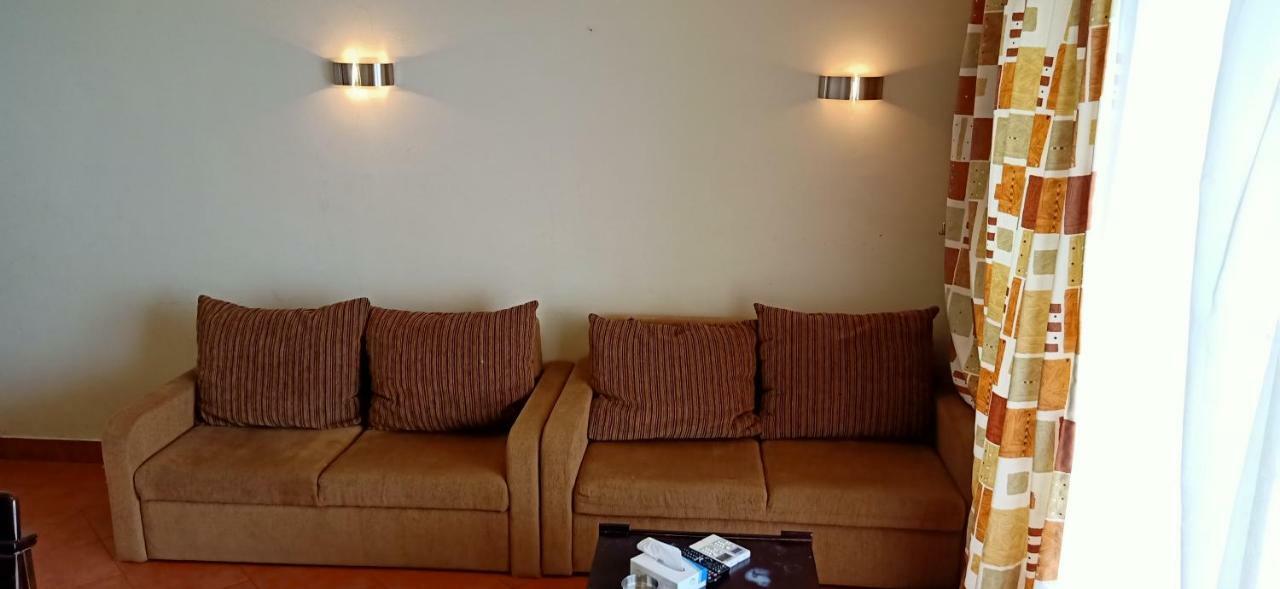 Chalet In Porto Sokhna Families Only *